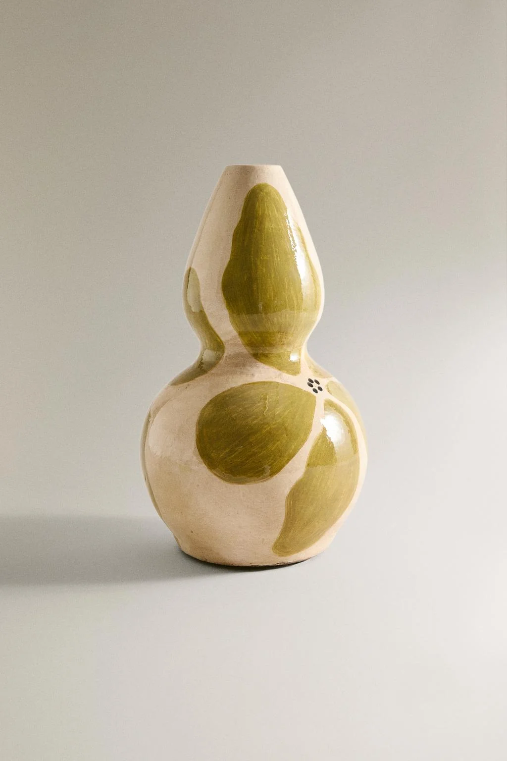 Флористическая терракотовая ваза