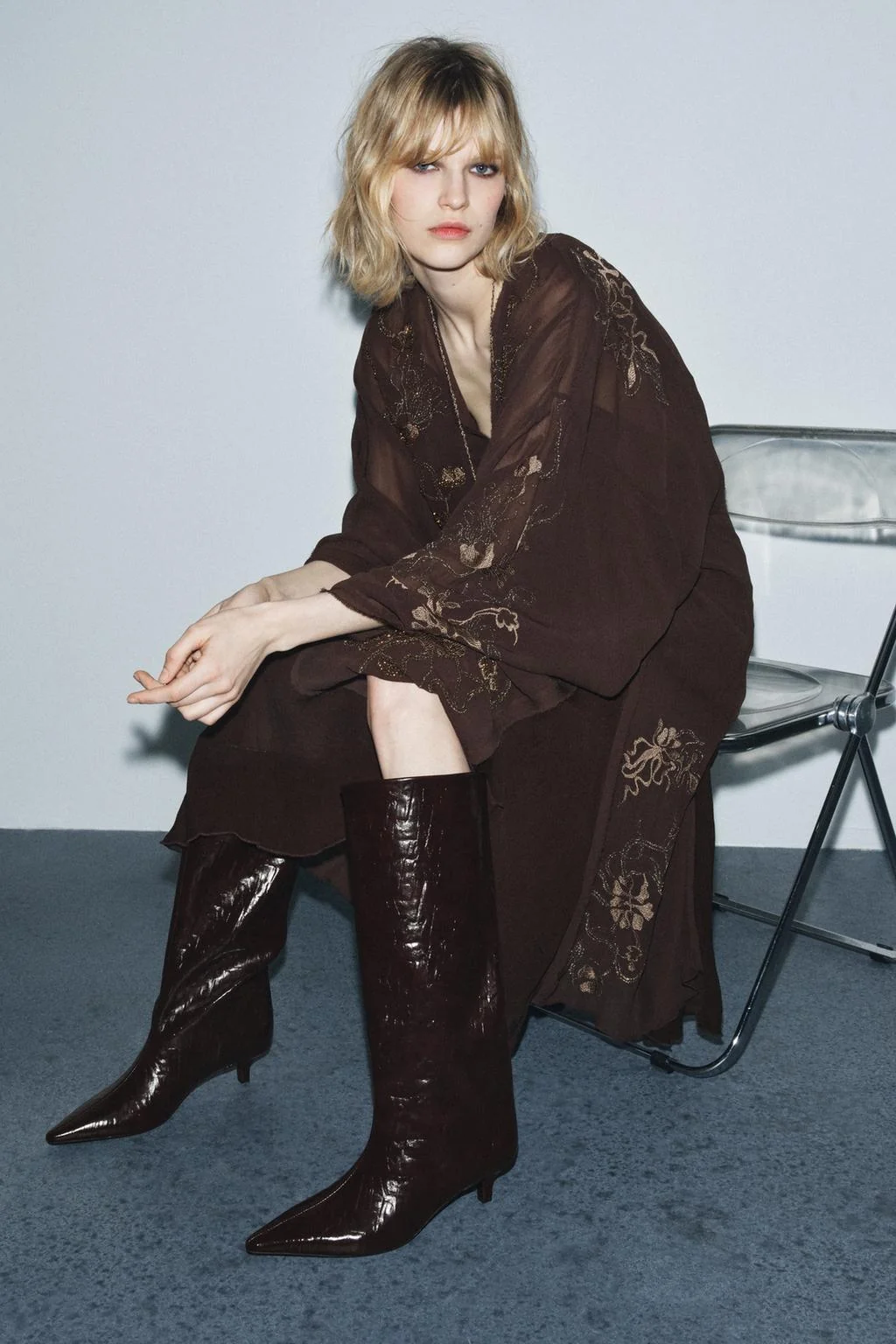 Ботинки на котловом каблуке — САПОГИ | БОТИНКИ