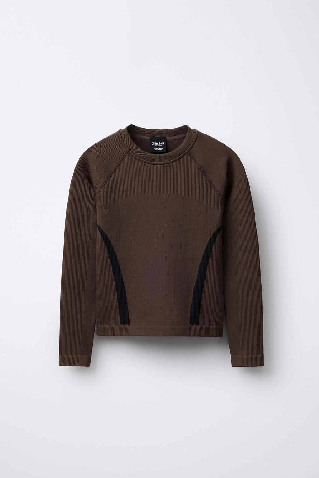 Футболка из коллекции для лыжного спорта с контрастной бесшовной отделкой