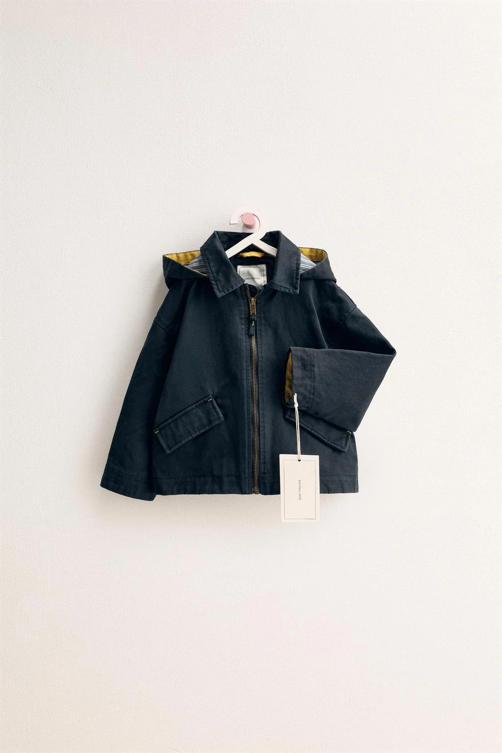 ZARA TIMELESS - куртка с восковым покрытием и съёмным худи — Зара Таймлесс