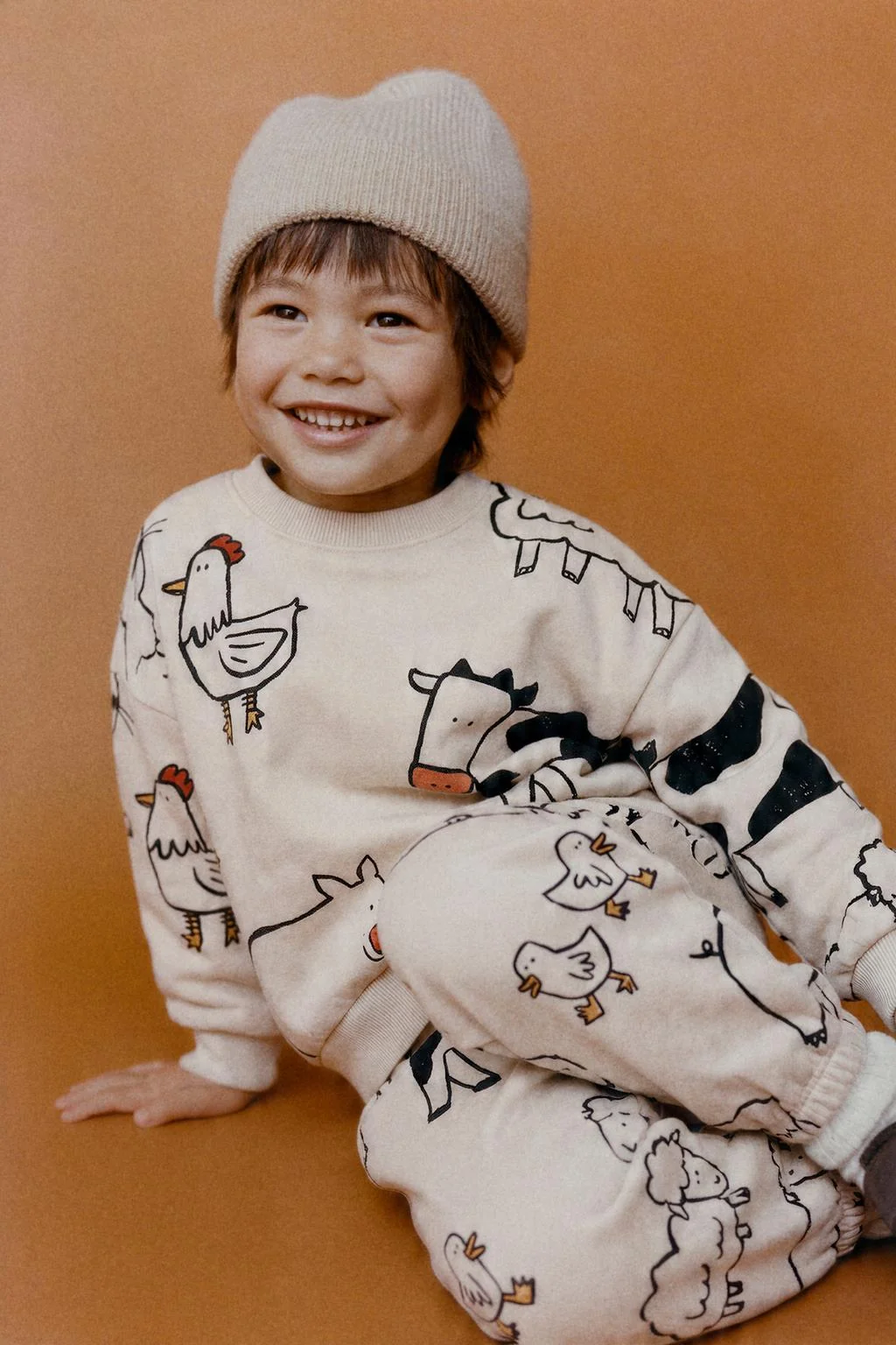 Костюм джоггеры с принтом ферма — Специальные цены