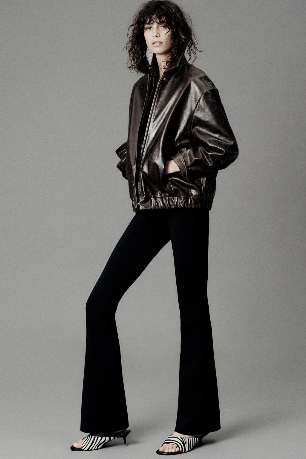 Бомбер из 100% кожи ЗВ COLLECTION, лимитированная серия