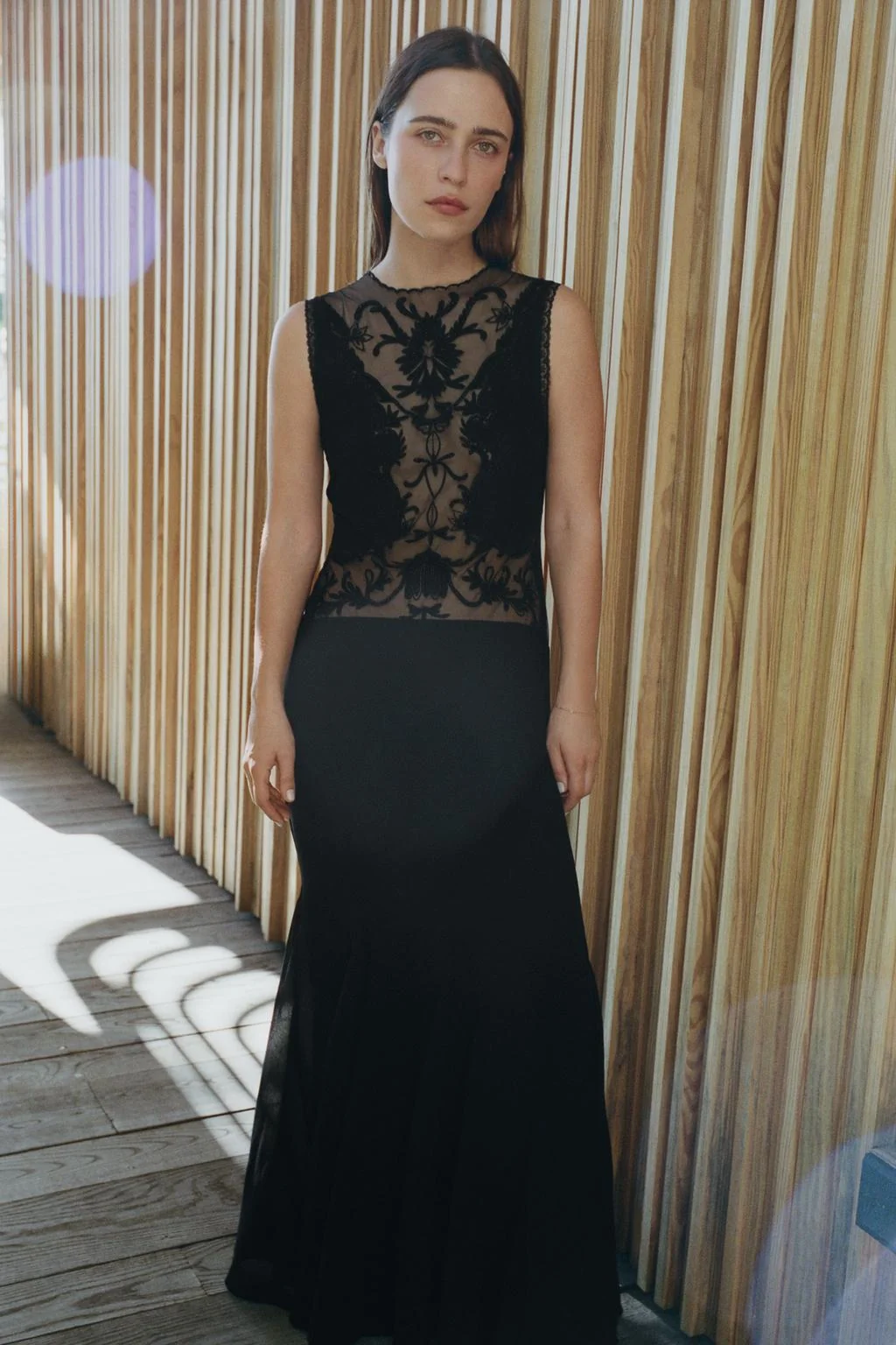 Вышитое платье с бисером