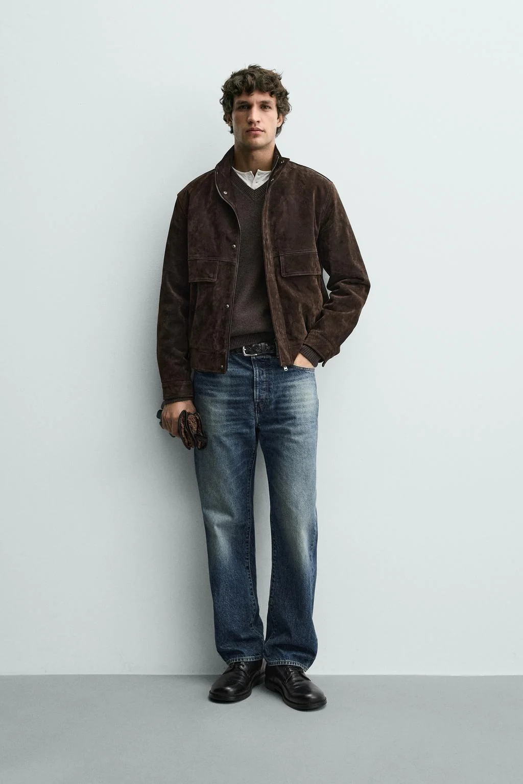 Куртка из замши с разрезами