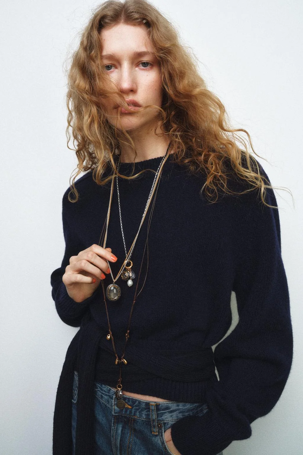 Набор из 3 кулонов с камнями