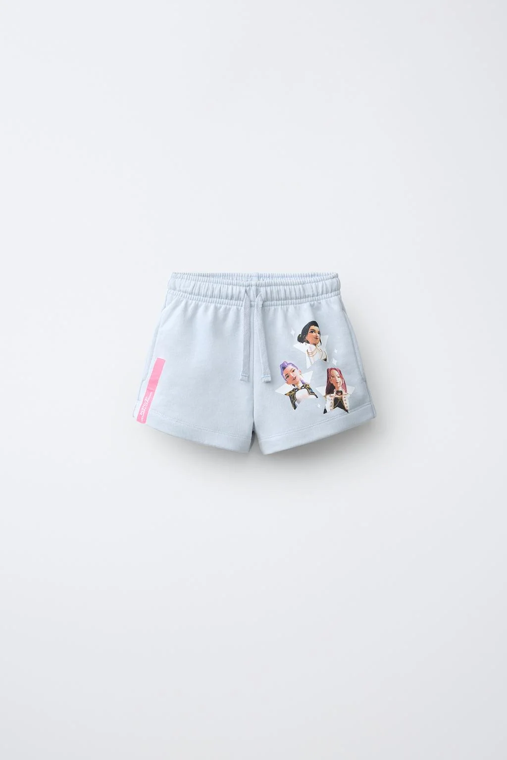 KPOP DEMON HUNTERS™ NETFLIX © PLUSH BERMUDA SHORTS