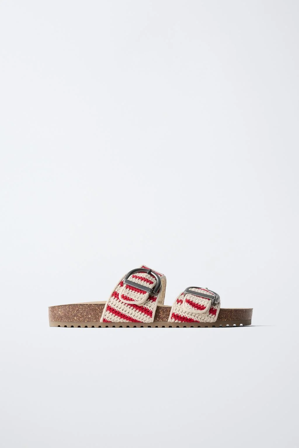 CROCHET SANDALS WITH BUCKLES
