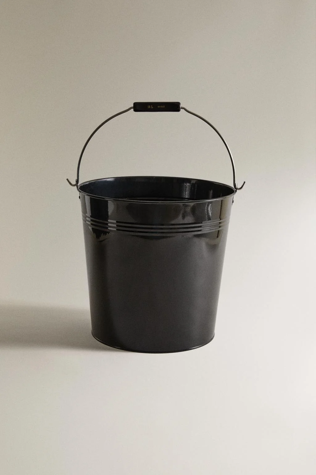 Ведро для белья из металла — Стирка и уборка