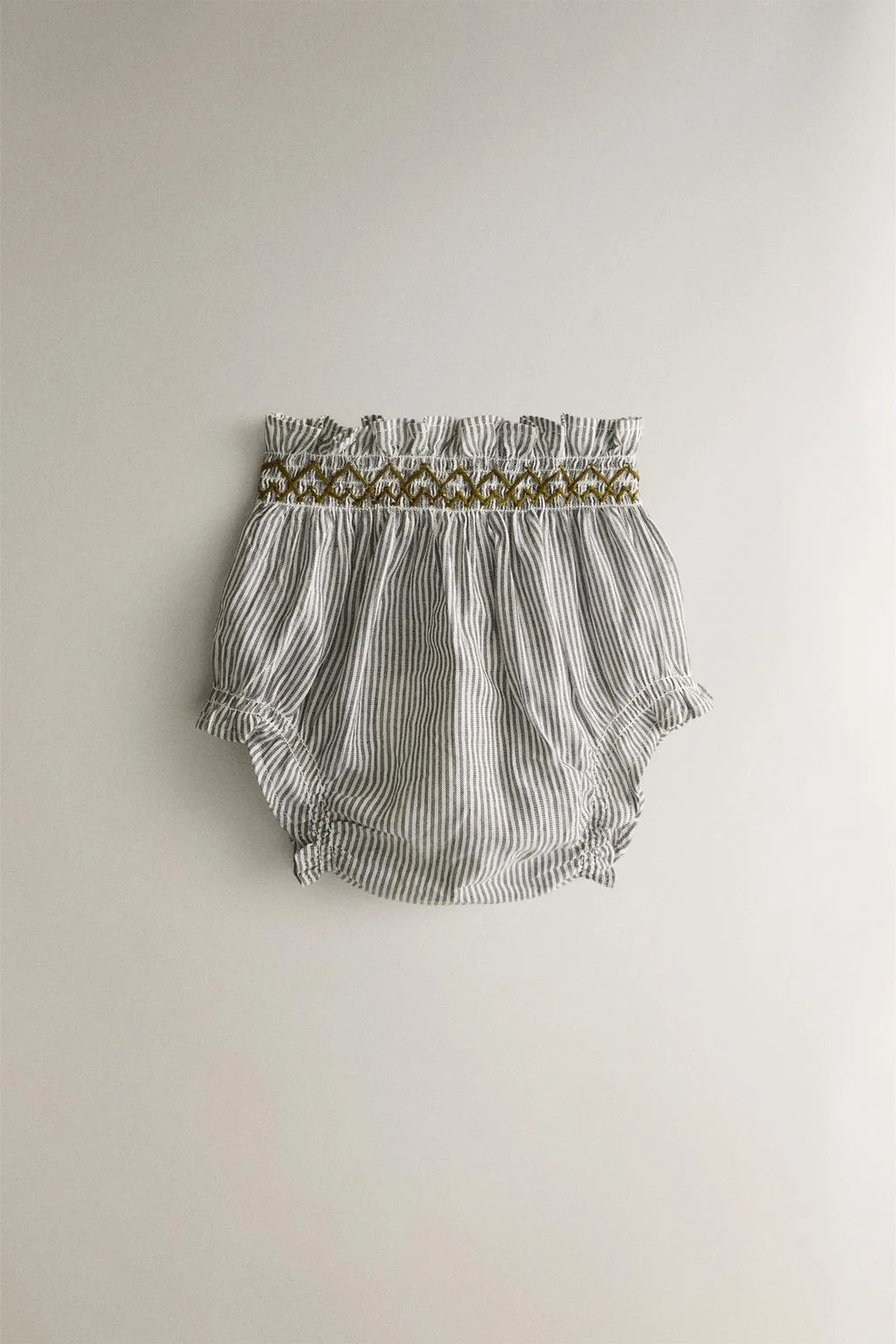 Ползунки для младенцев в полоску