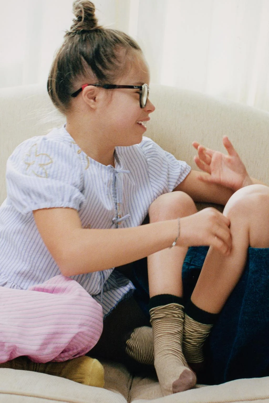 Блузка в полоску с вышивкой