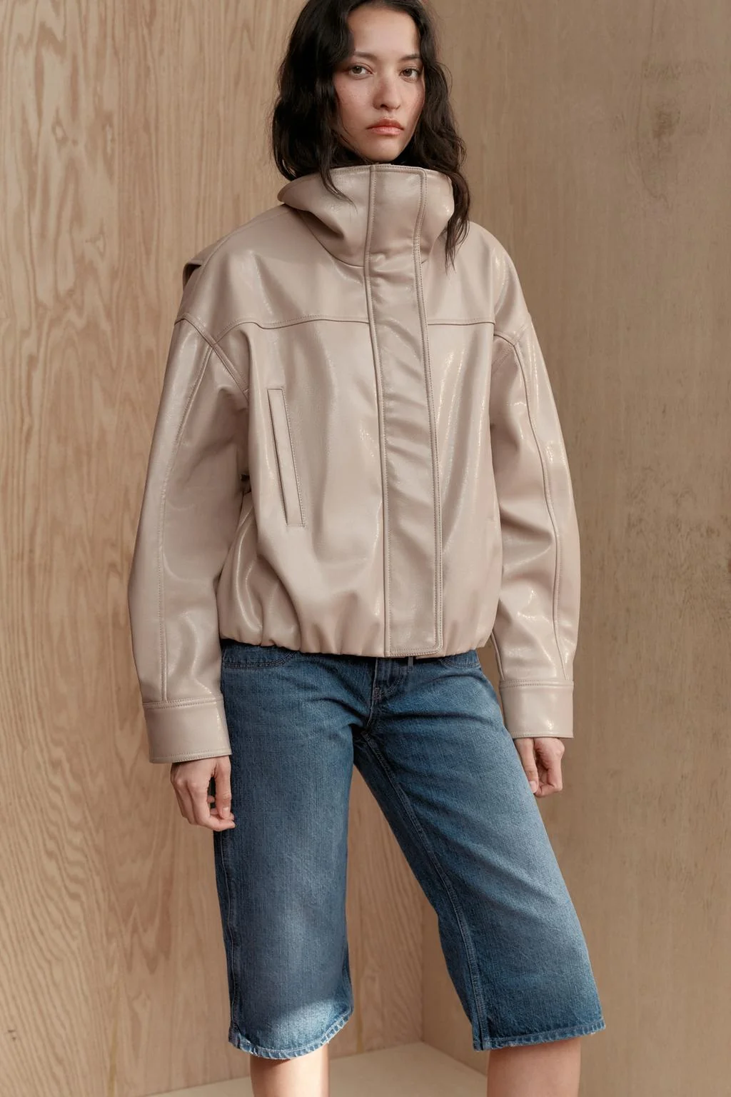 Куртка из кожи с эффектом со складками — ЭФФЕКТ КОЖИ