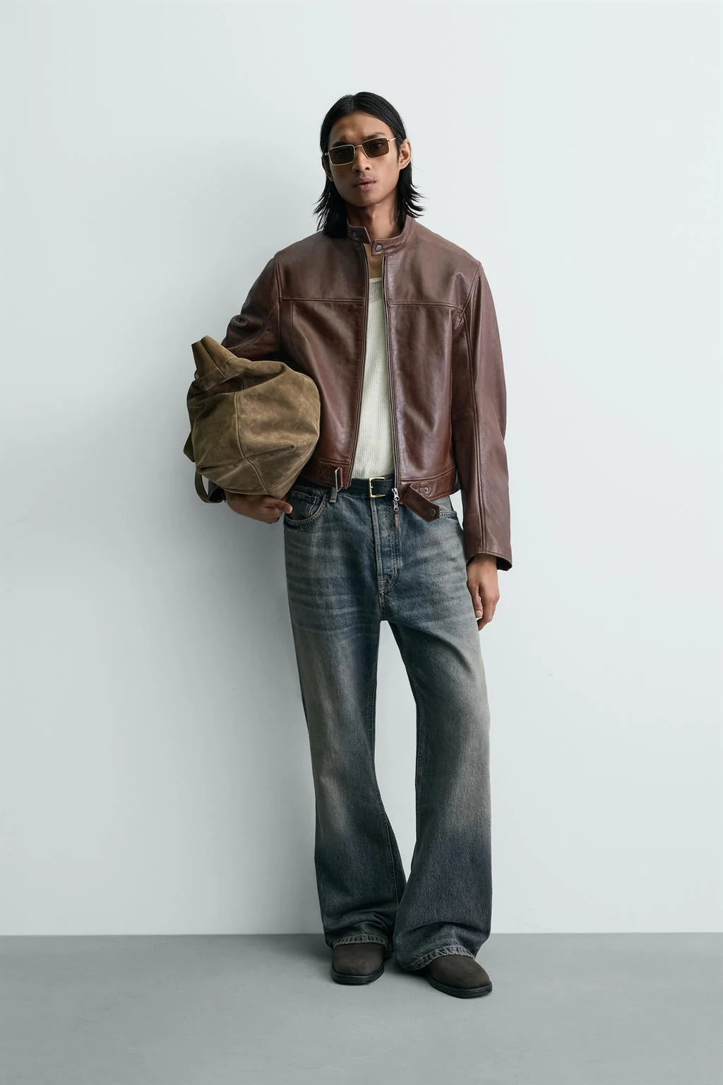 Укороченная кожаная куртка