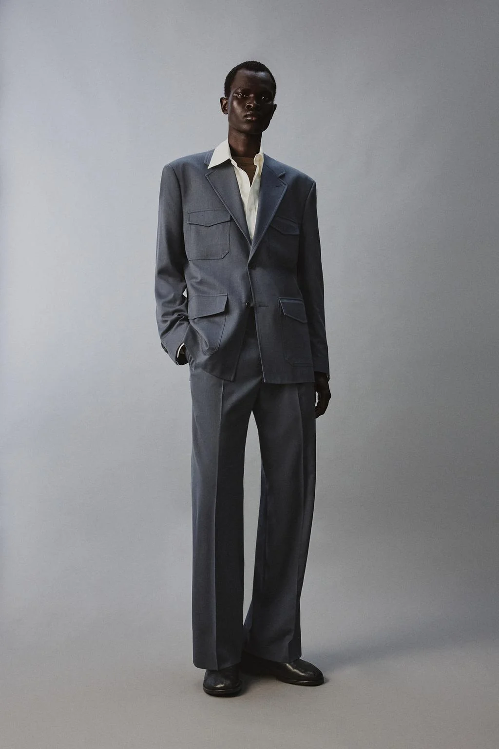 Пиджак для костюма с карманами