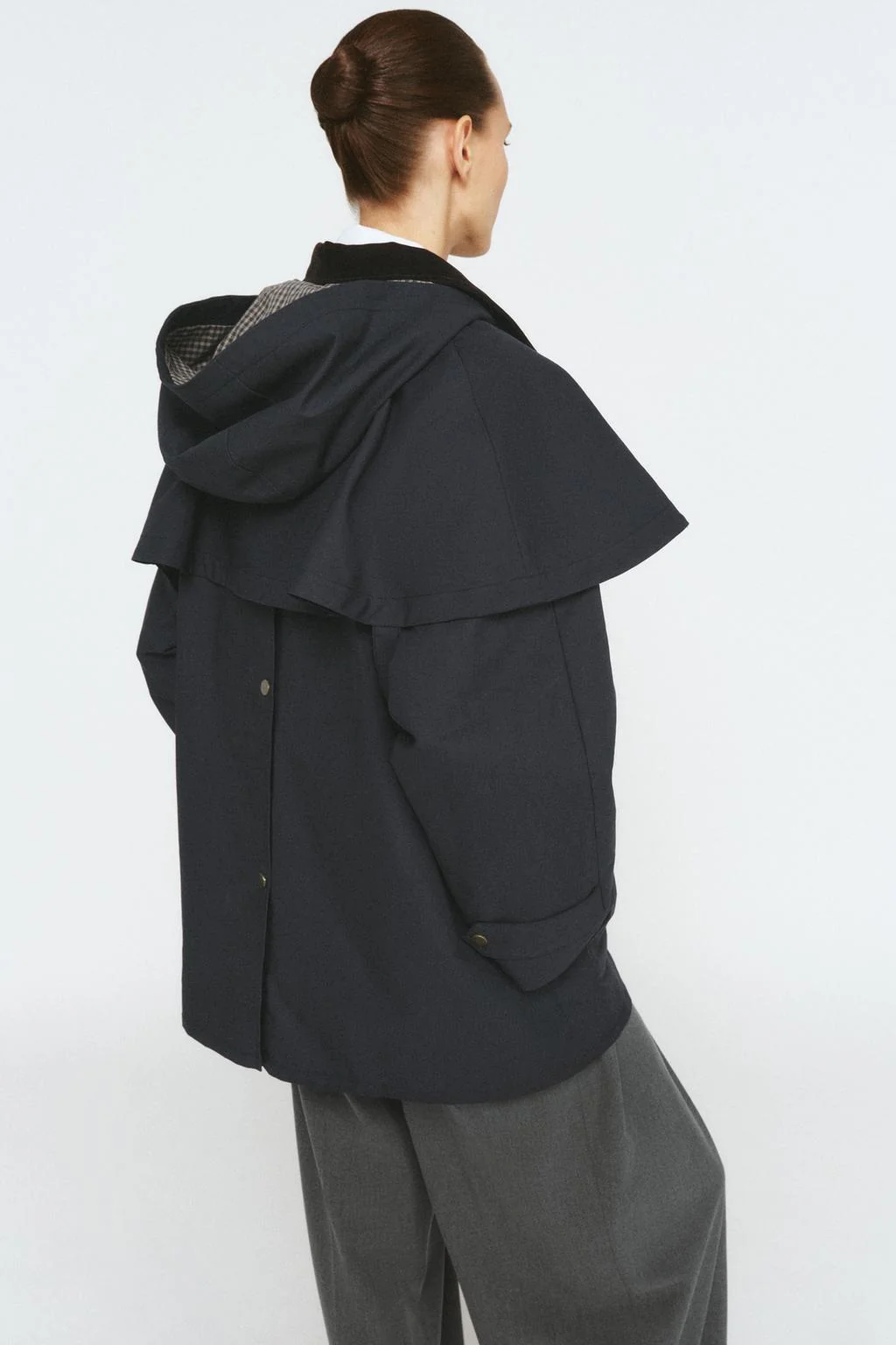 Тренч с контрастным воротником и капюшоном ZW COLLECTION LIMITED EDITION — ТРЕНЧ