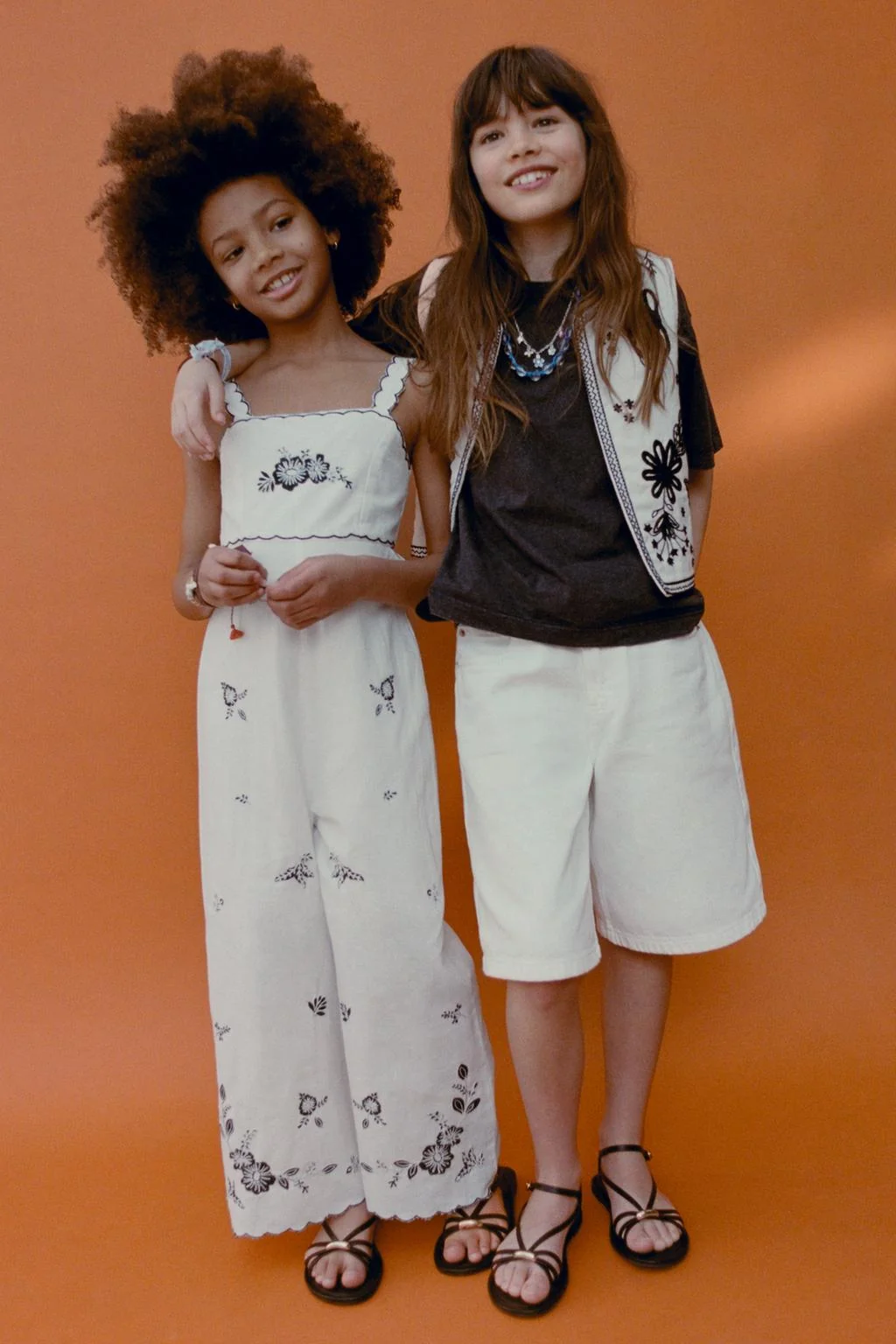 Сандалии на ремешках