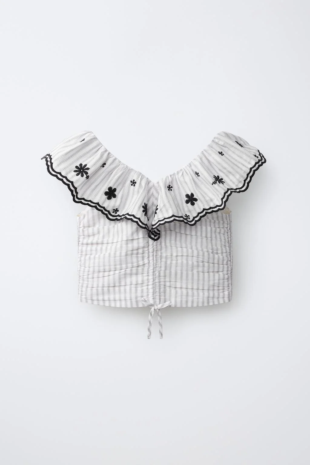 Топ в полоску с вышивкой — Топы