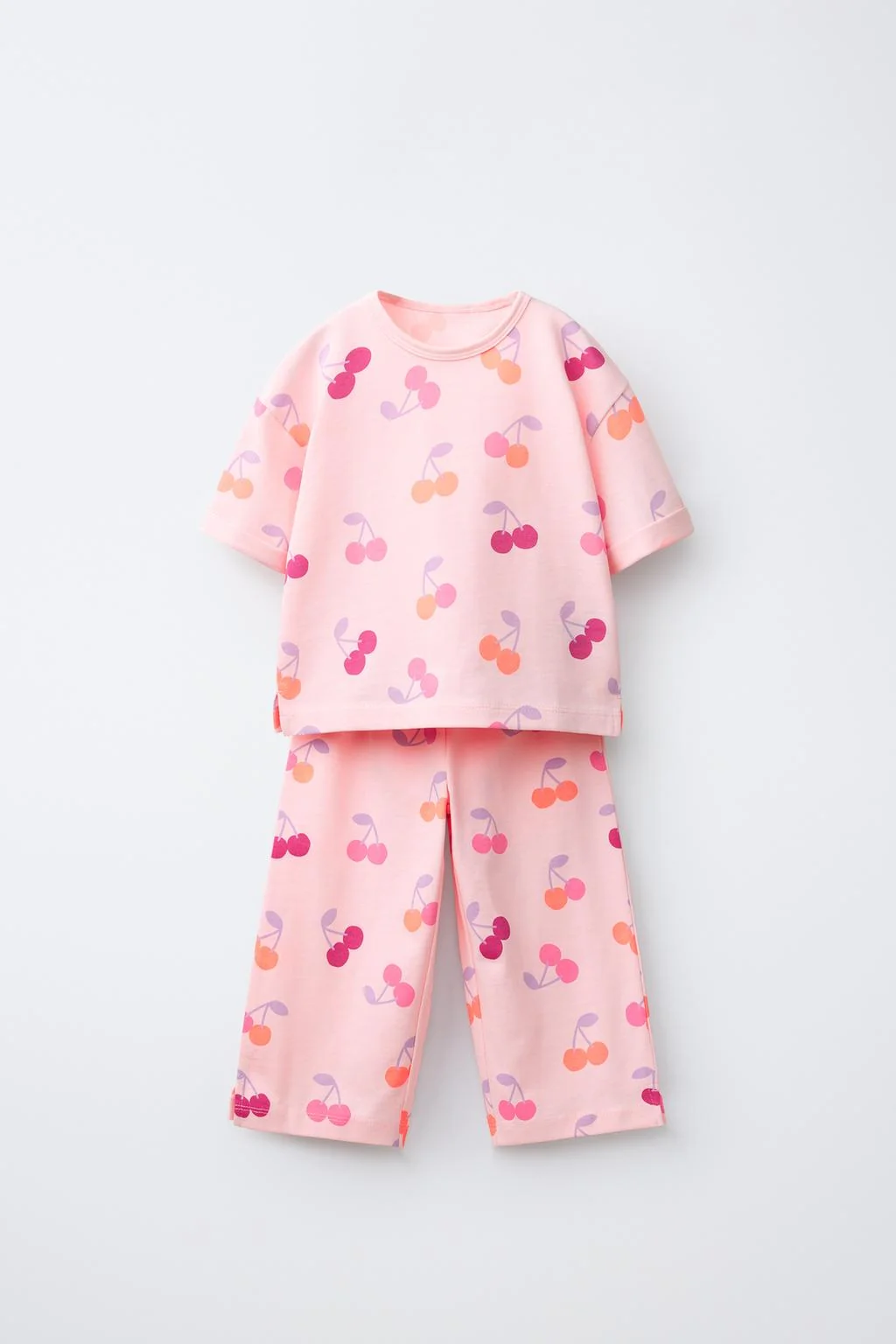 Набор: футболка с принтом и брюки для джоггинга — Трек-уит