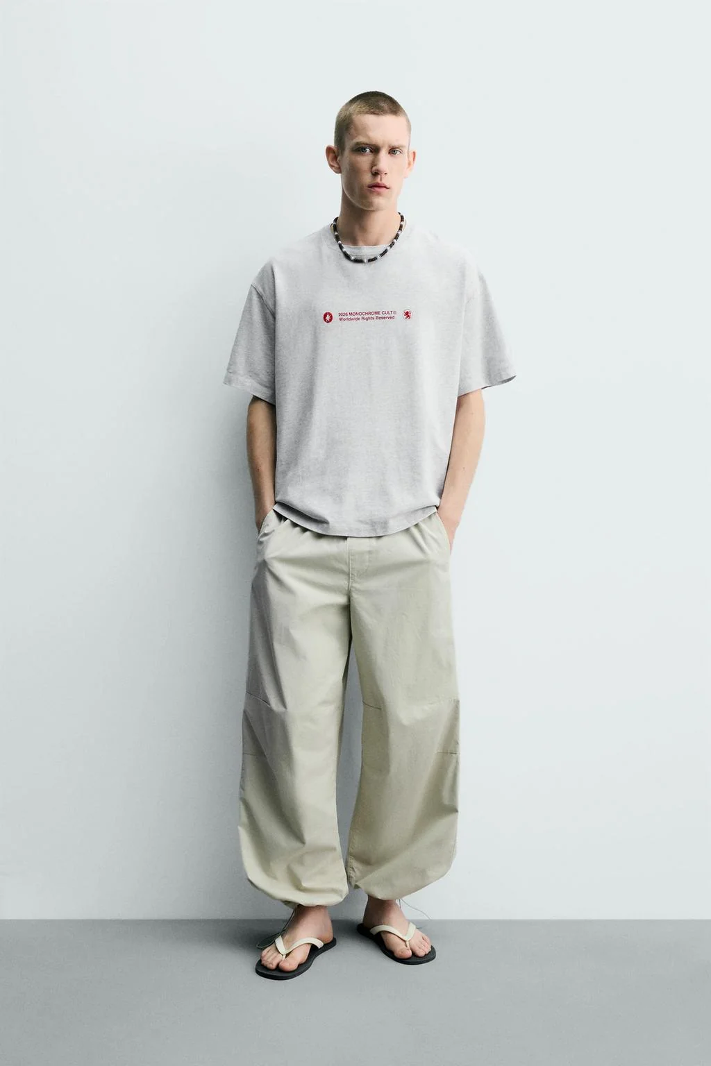 CONTRAST PRINTED SLOGAN T-SHIRT