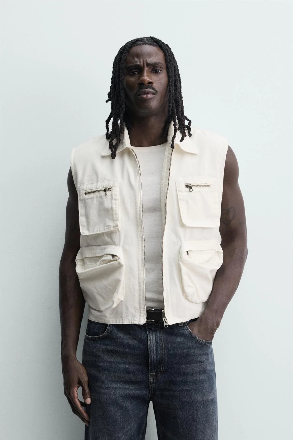 Свободная утилитарная жилетка с карманами