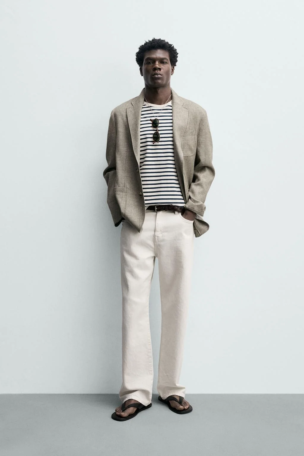 RELAXED FIT TEXTURED BLAZER