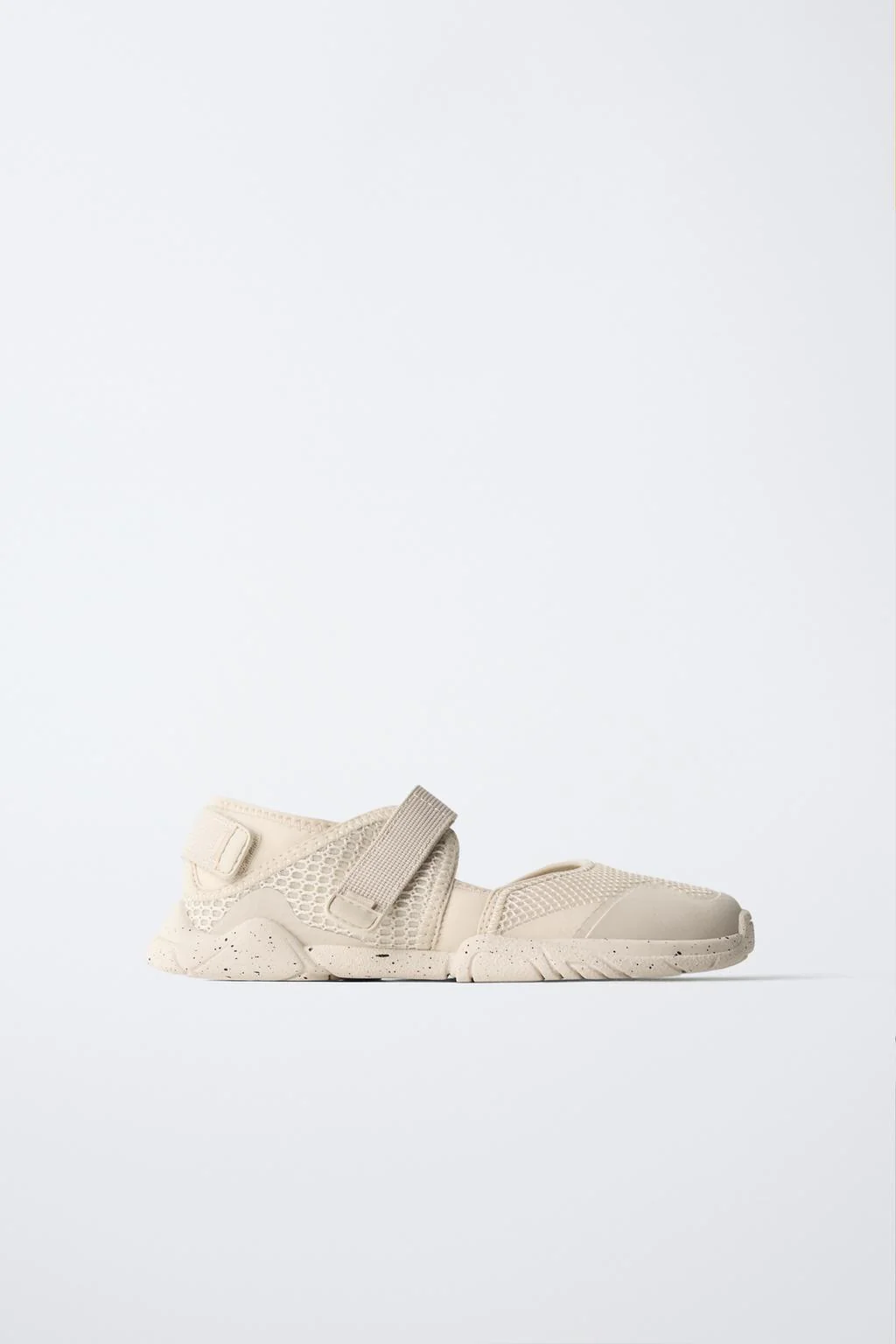 Спортивные балетки без каблука — Плохие сандали