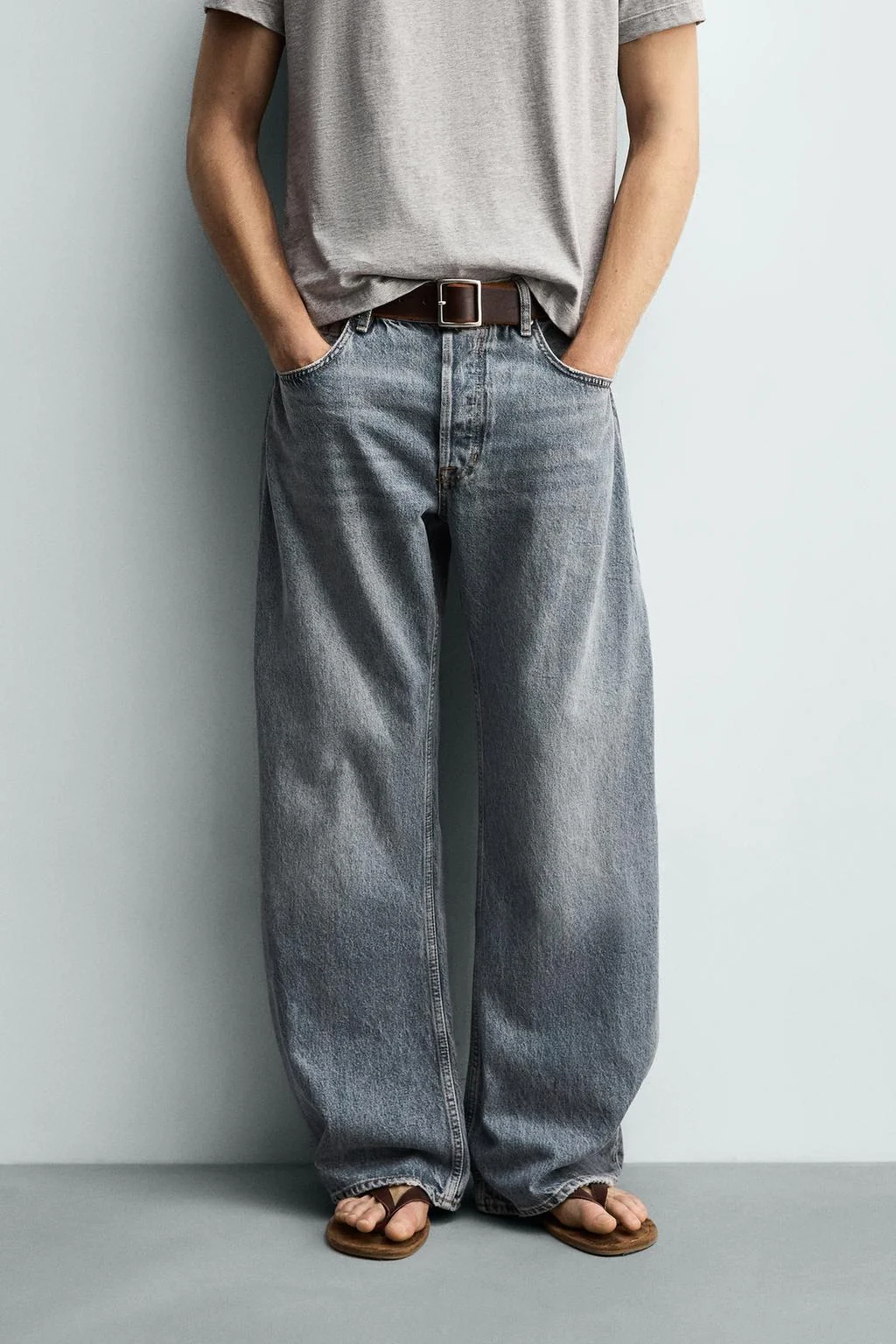 Джинсы Barrel Fit