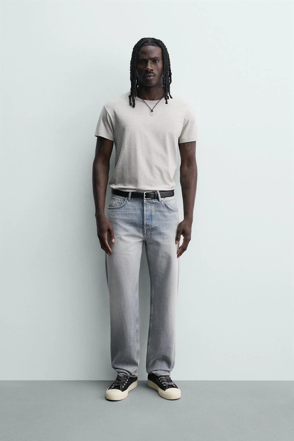 Джинсы Straight Fit — Мужское