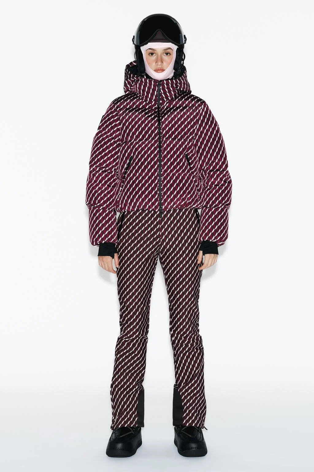 Анорак 80% пух 20% перо водонепроницаемая ветрозащитная технология RECCO® коллекция для лыж