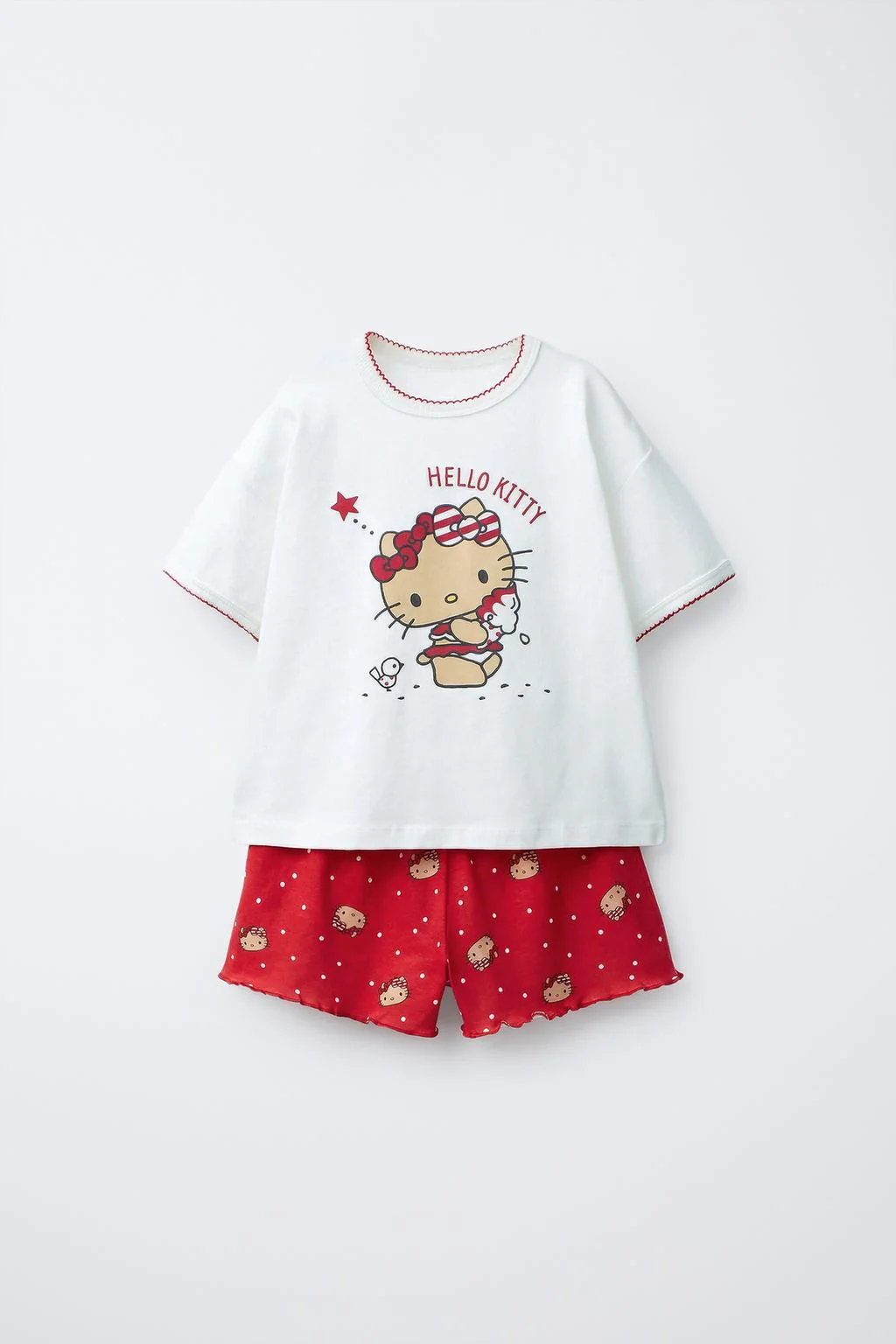 2-6 YEARS/ HELLO KITTY © SANRIO PYJAMAS