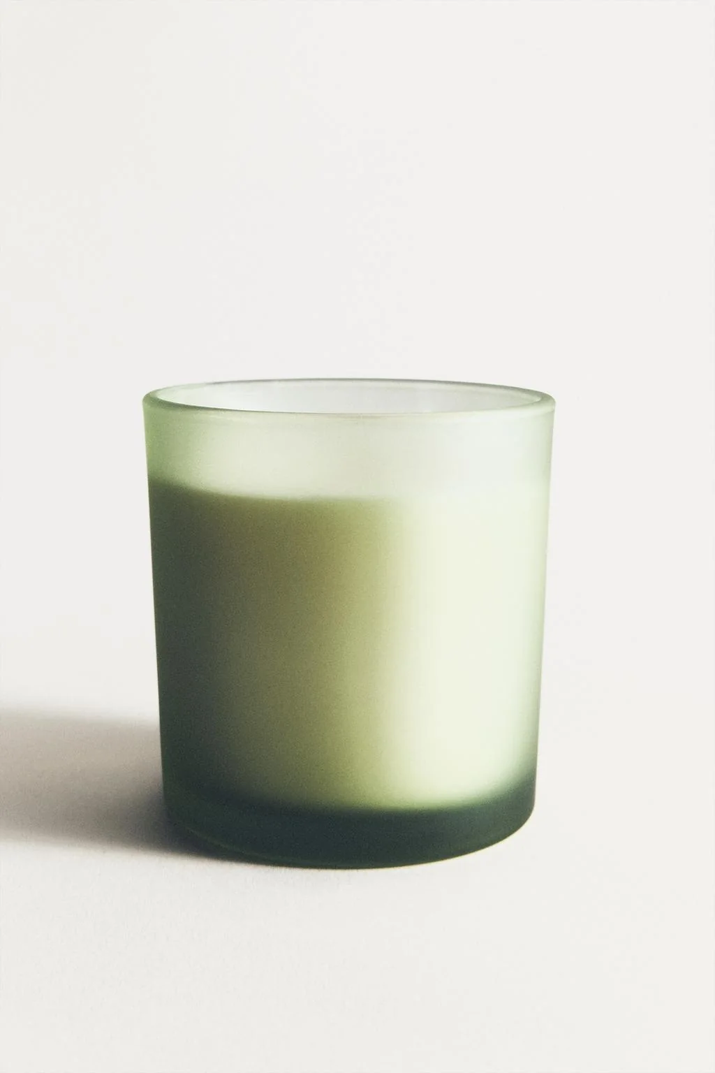 (350 G) TUBEROSE SCENTED CANDLE