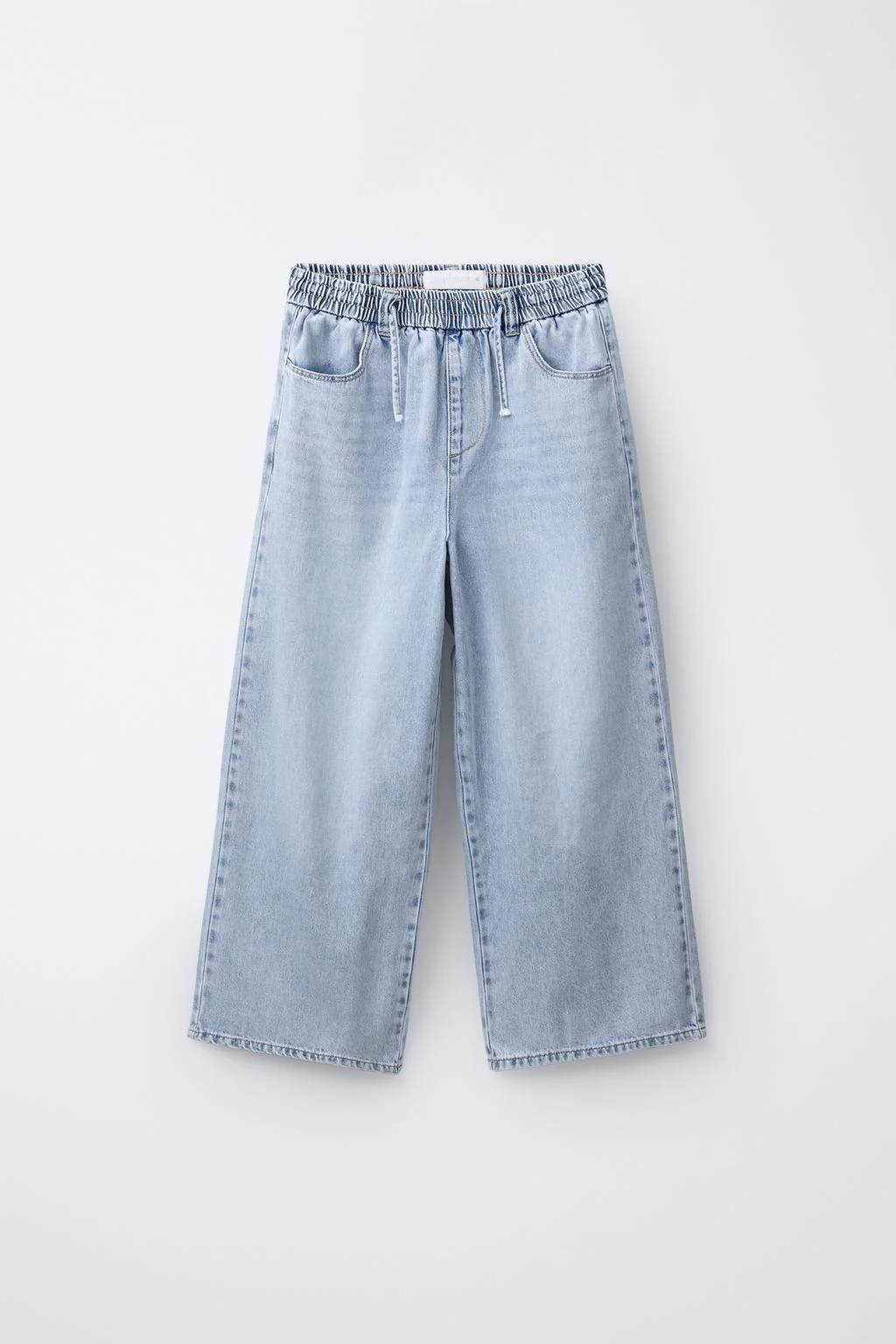 WIDE-LEG JEANS