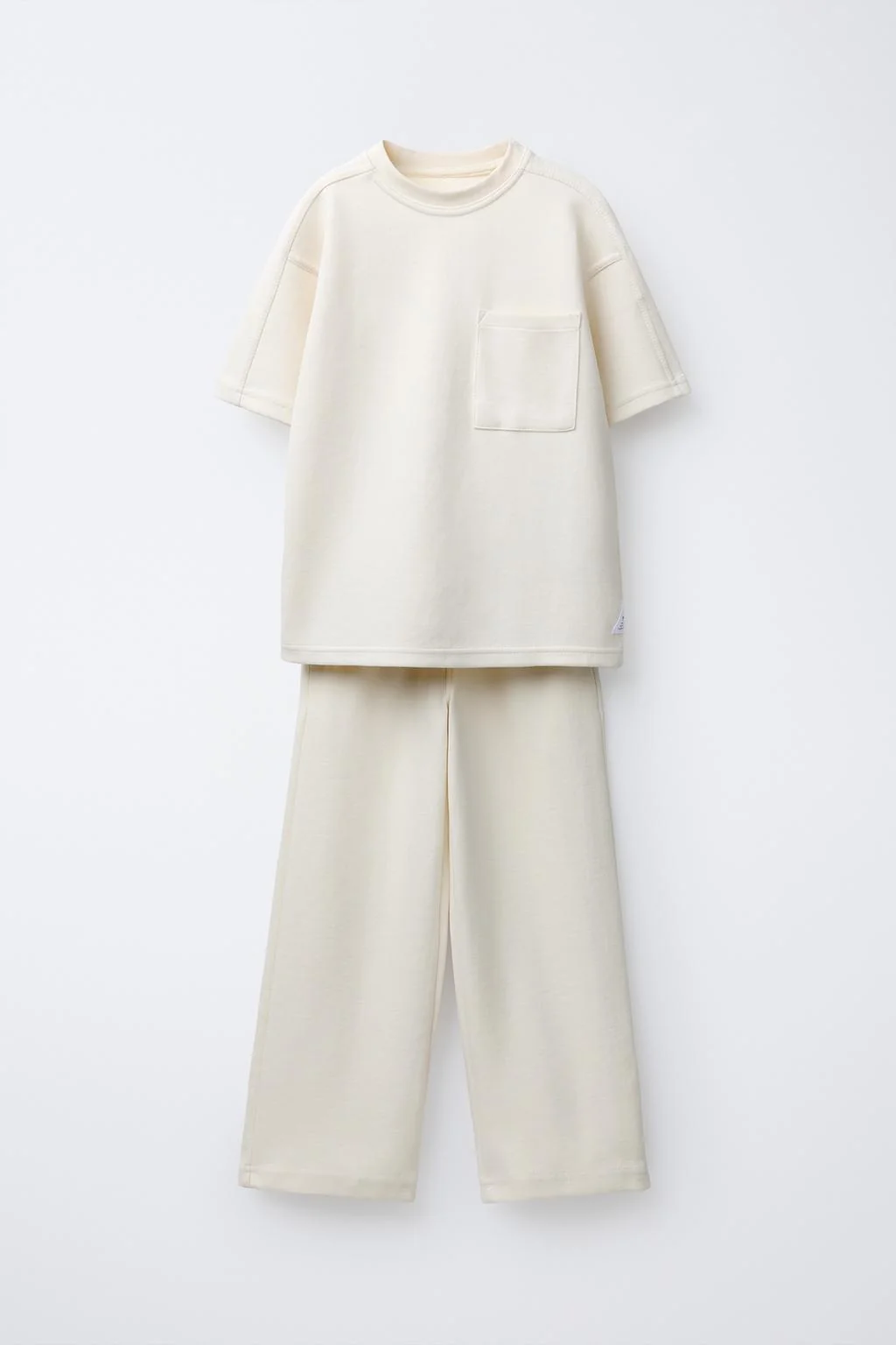 INTERLOCK PIQUÉ T-SHIRT AND TROUSERS SET