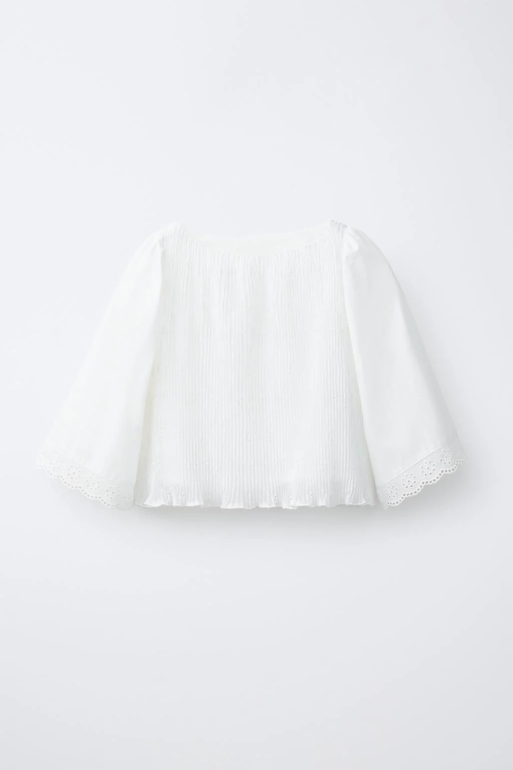 EMBROIDERED PLEATED TOP