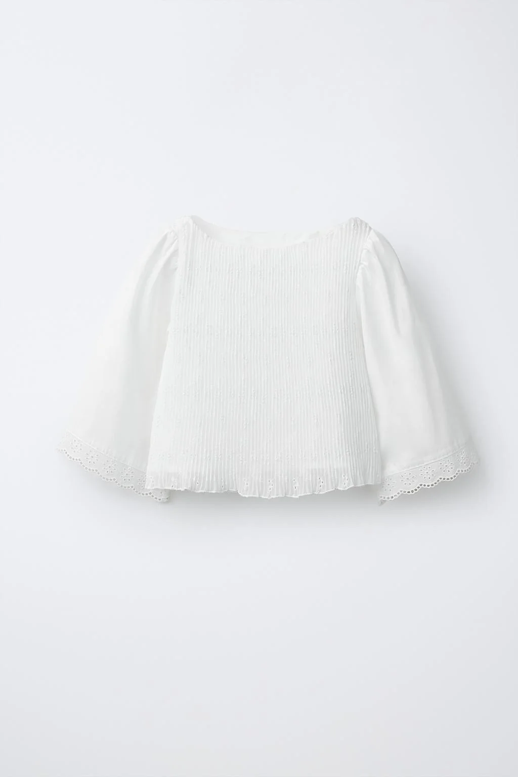 PLEATED LACE TOP