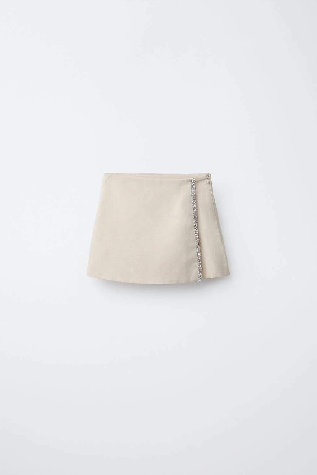 LINEN AND COTTON BERMUDA SKORT WITH JEWEL DETAIL