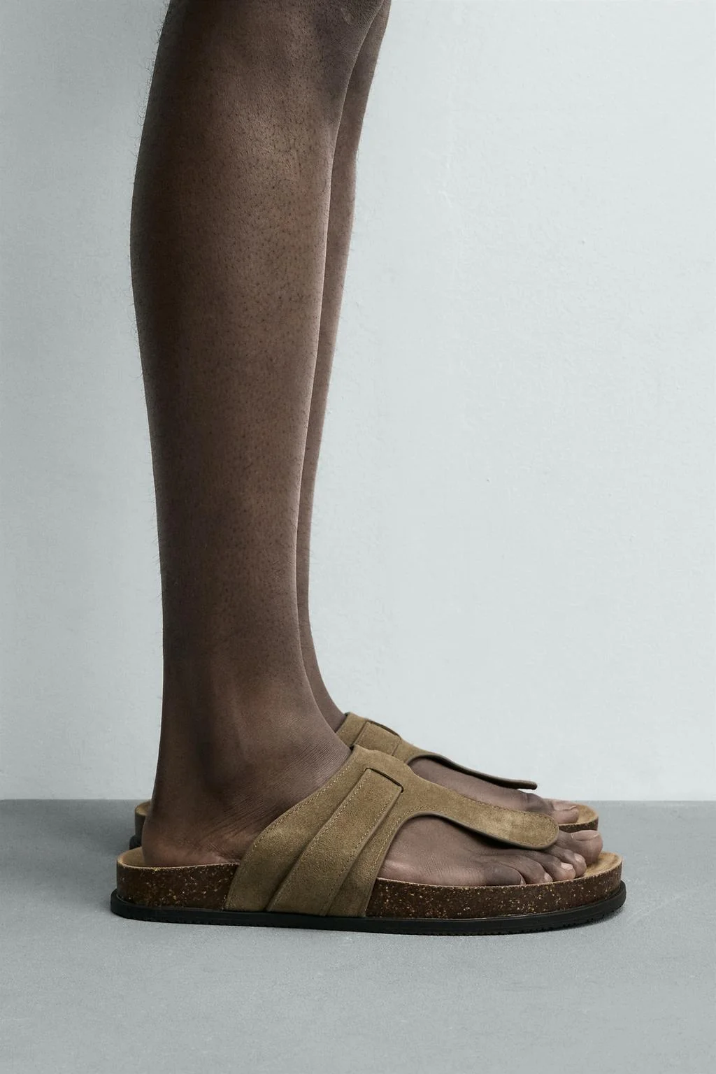 LEATHER SANDALS