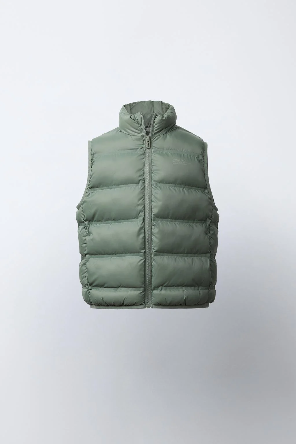 LIGHTWEIGHT WATER-REPELLENT HOODED GILET
