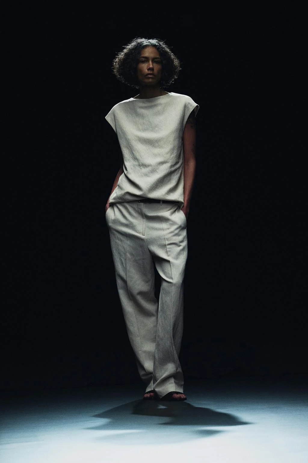 ZW COLLECTION топ с открытыми спиной — В ПРОЦЕССЕ