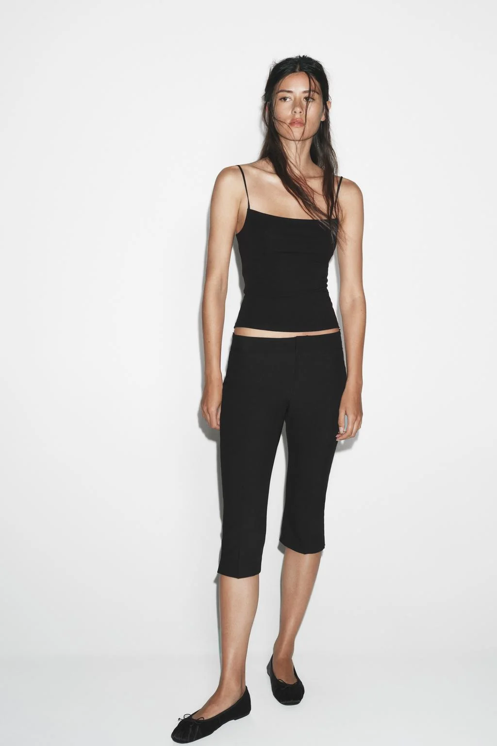 Топ с квадратным вырезом и бретелями