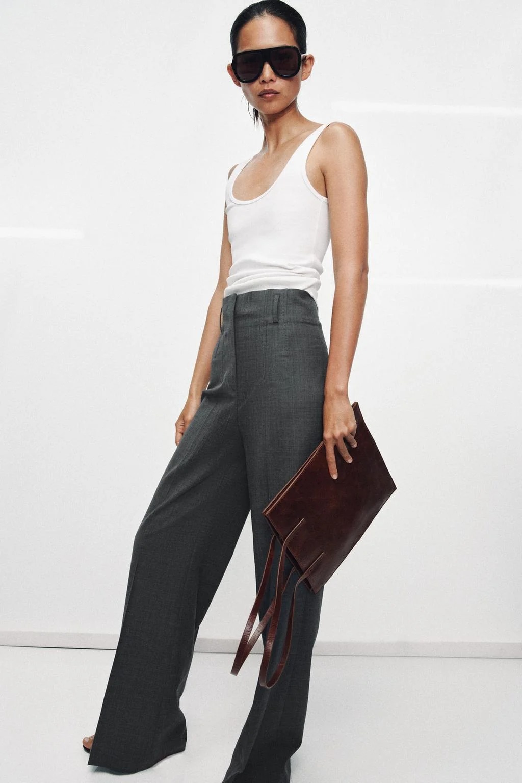 Хлопковый топ без рукавов