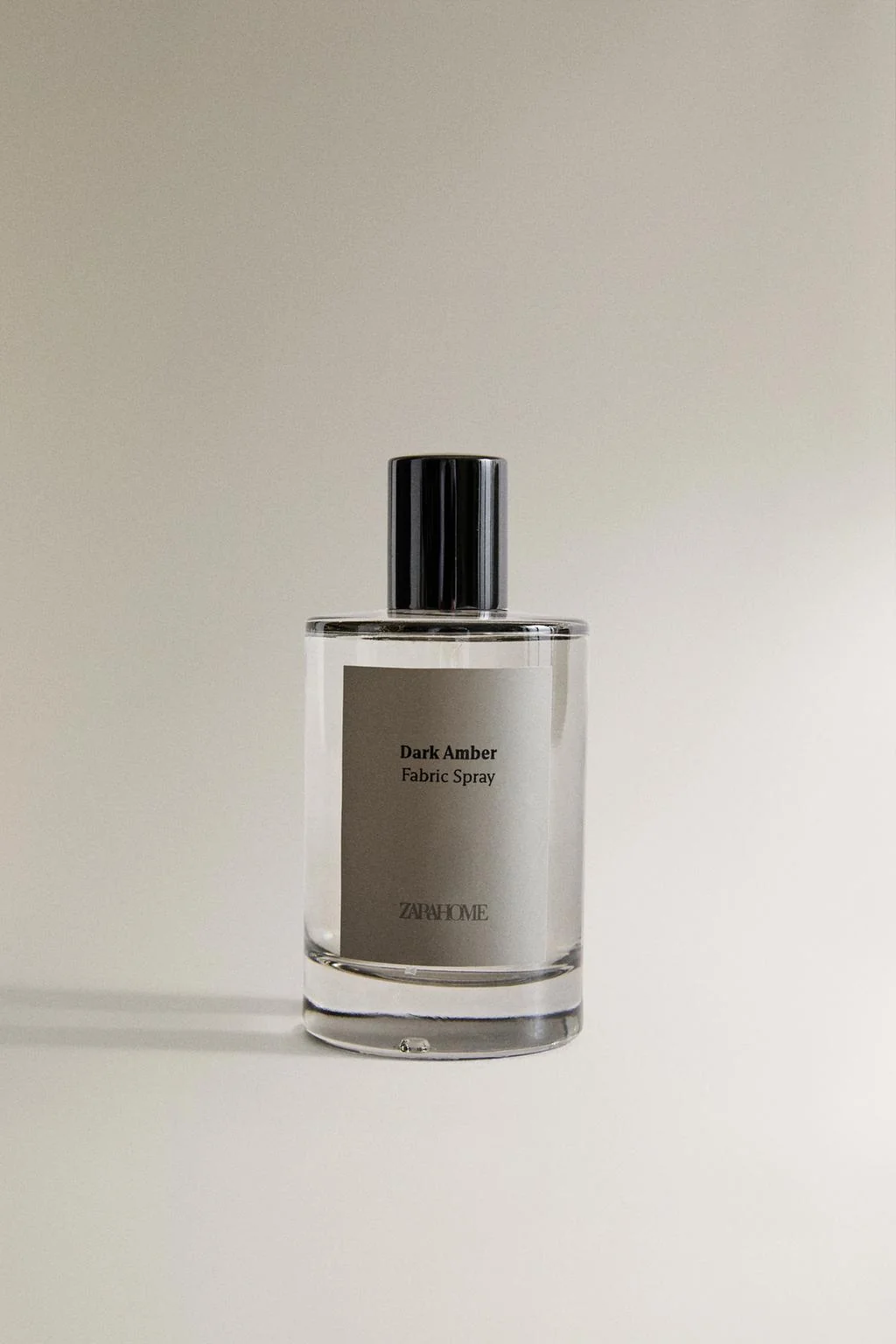 Спрей для освежения ткани тёмный янтарь (100 мл) — Базовые вещи