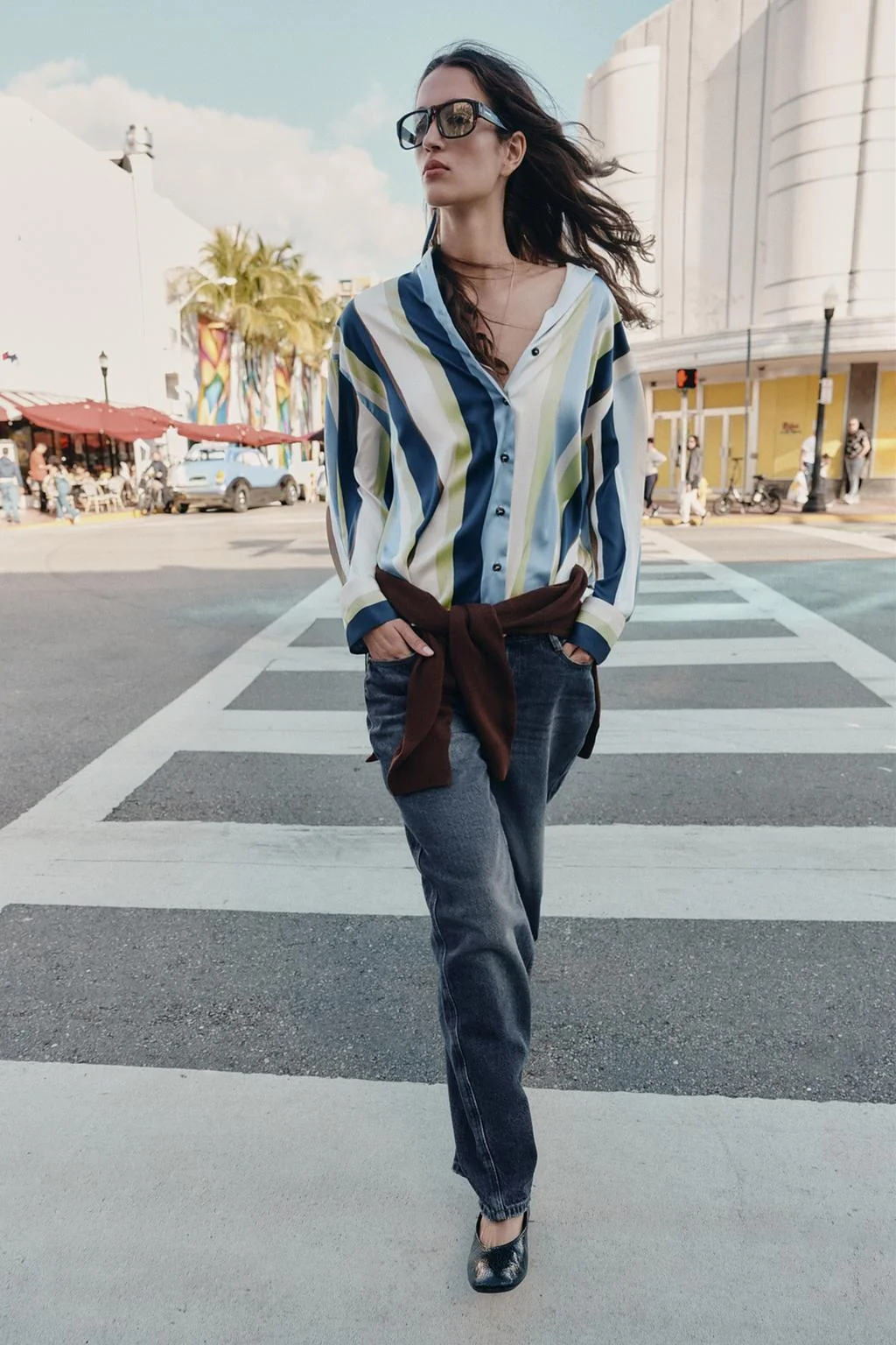 Атласная рубашка в полоску