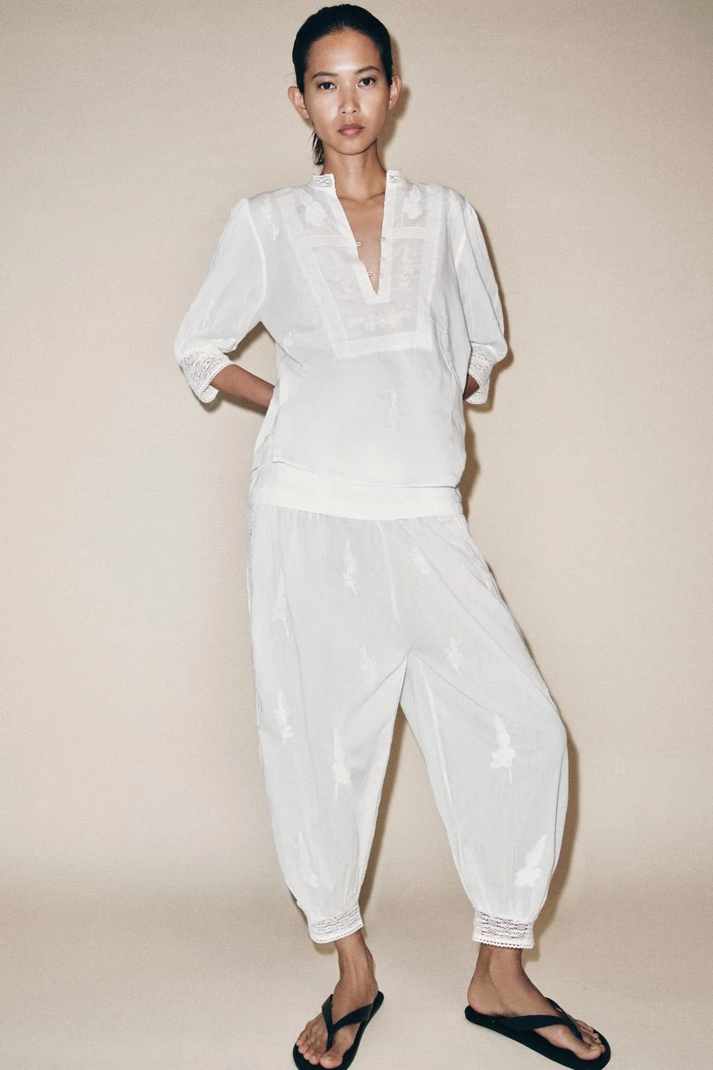 Blouse из коллекции ZW с вышивкой