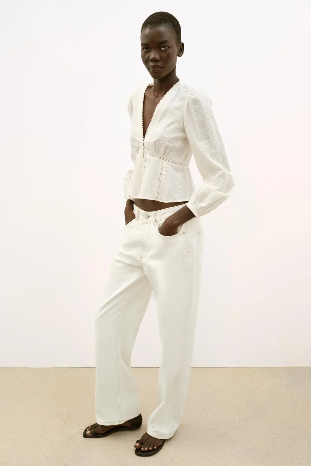 Вышитая романтичная блуза