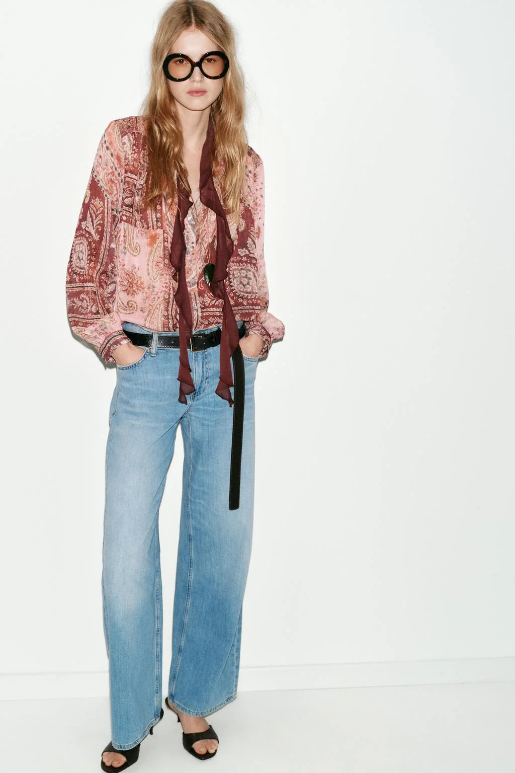 Печатная блуза с бантом