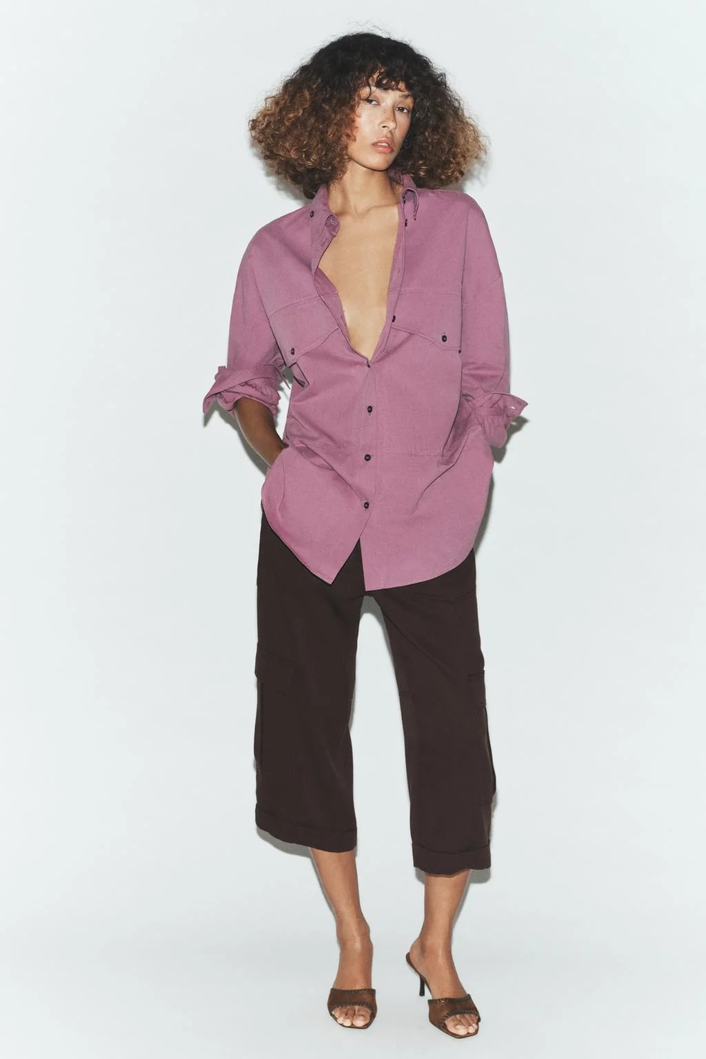 Рубашка оверсайз с высоким воротом