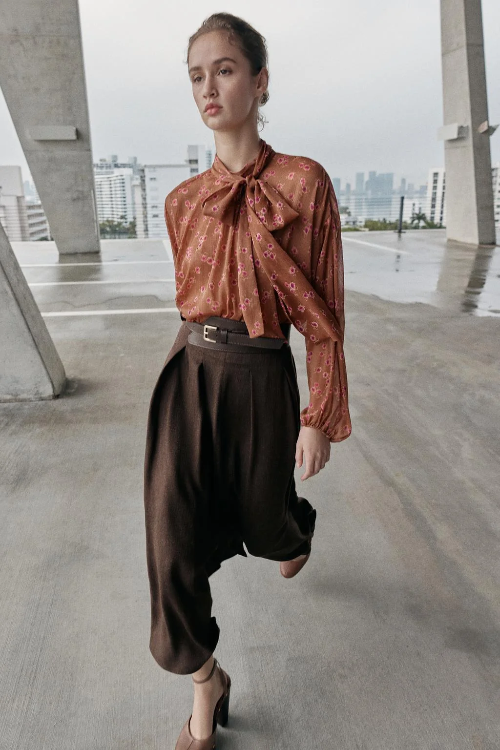 Рубашка с принтом и бантом