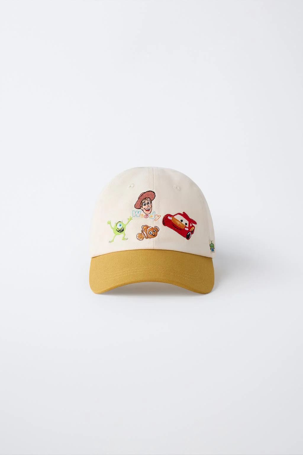 Вышитая кепка © DISNEY PIXAR