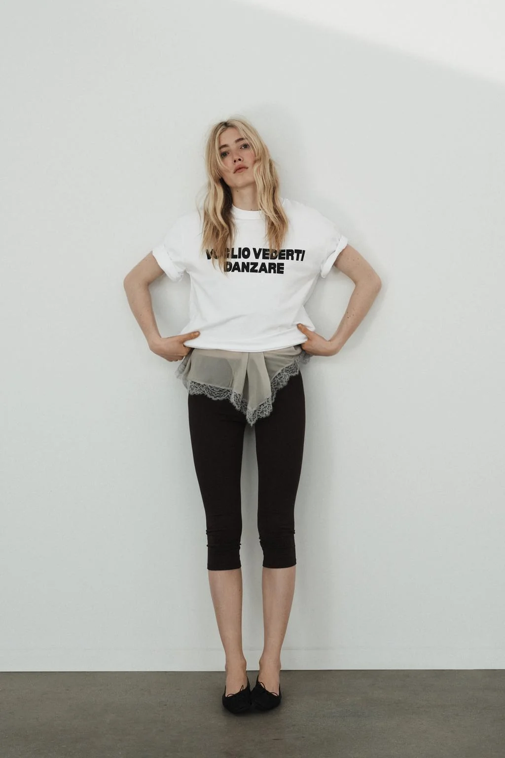 Футболка с передним слоганом