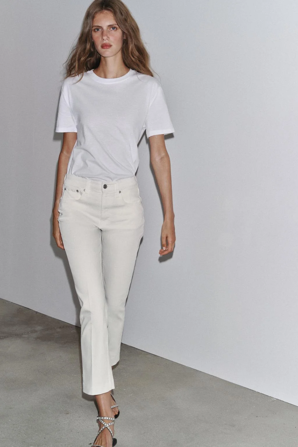 Базовая хлопковая футболка